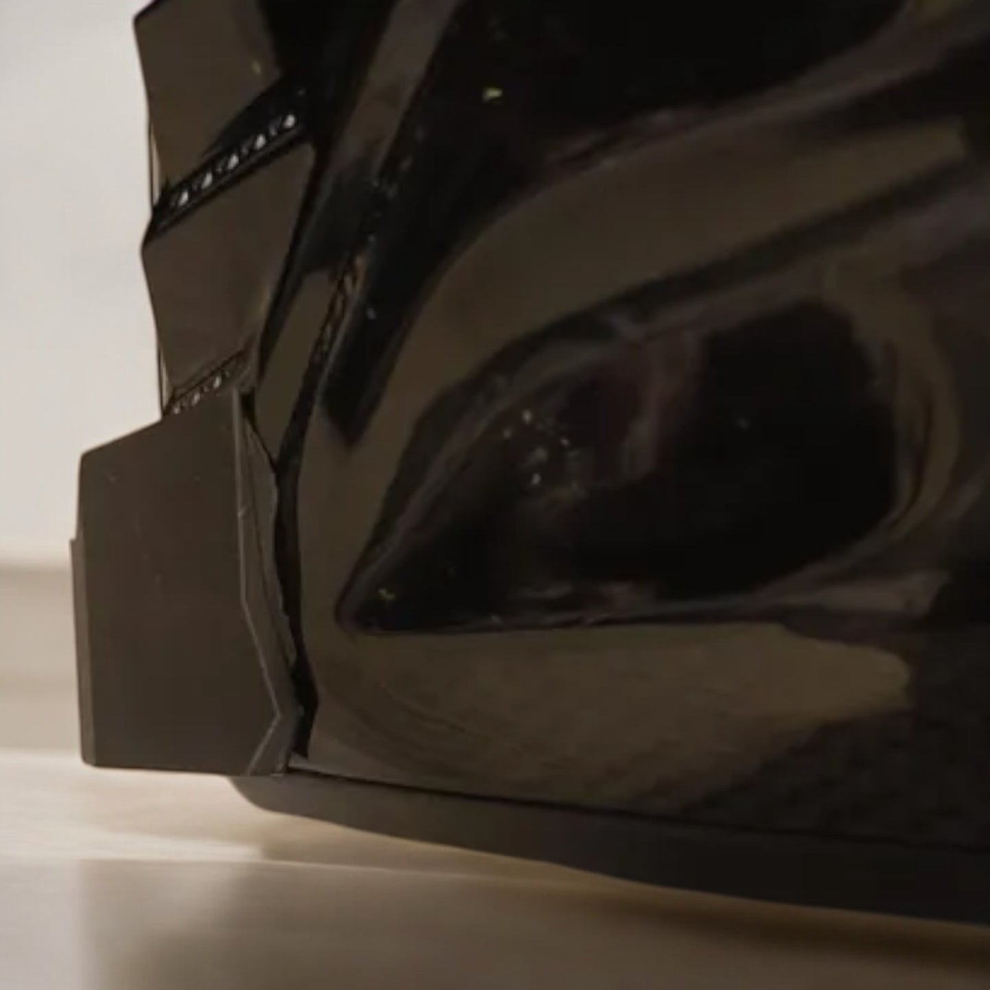 Shark Spartan RS - CHIN MOUNT - MotoVibeIndia