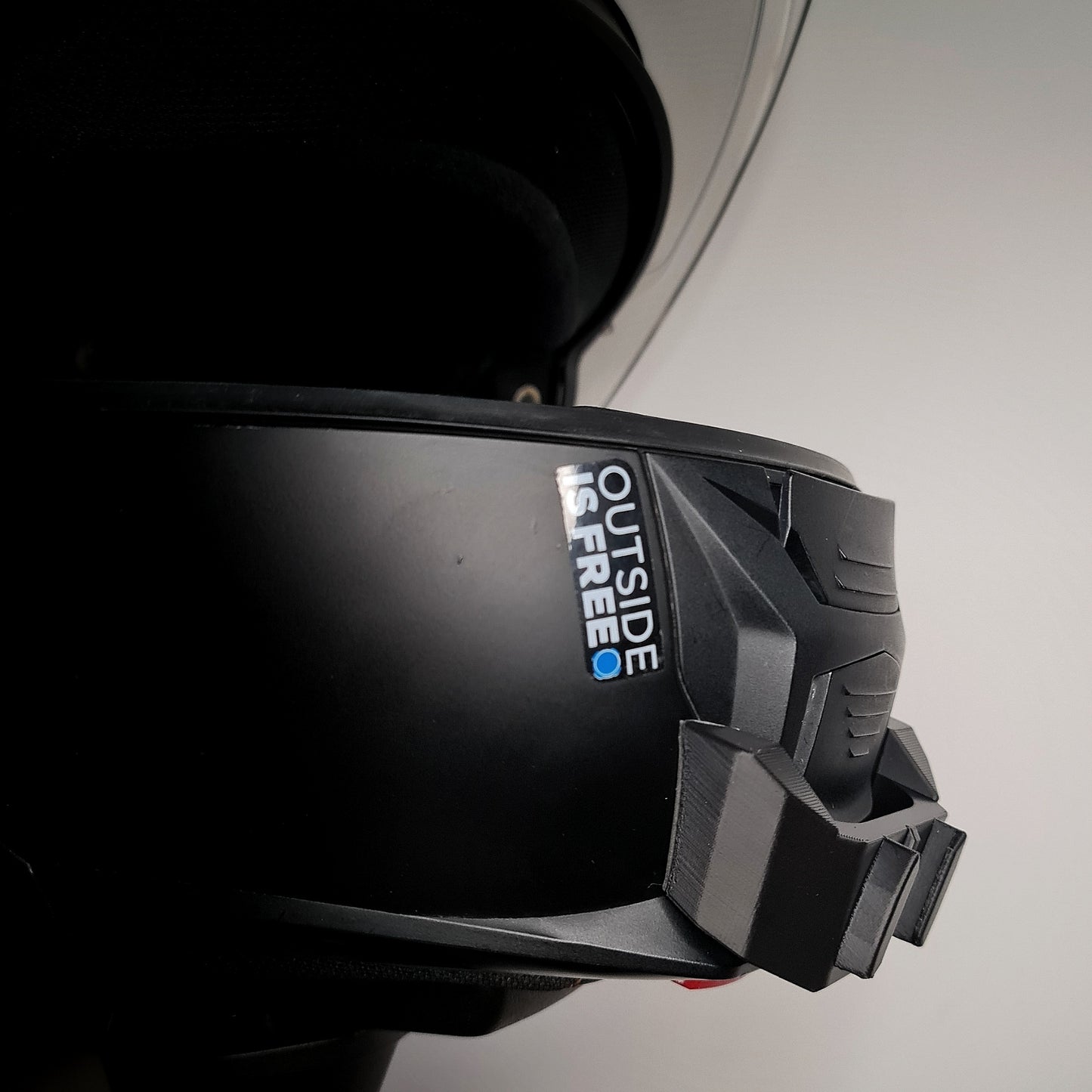 SCHUBERTH E2 - CHIN MOUNT - MotoVibeIndia