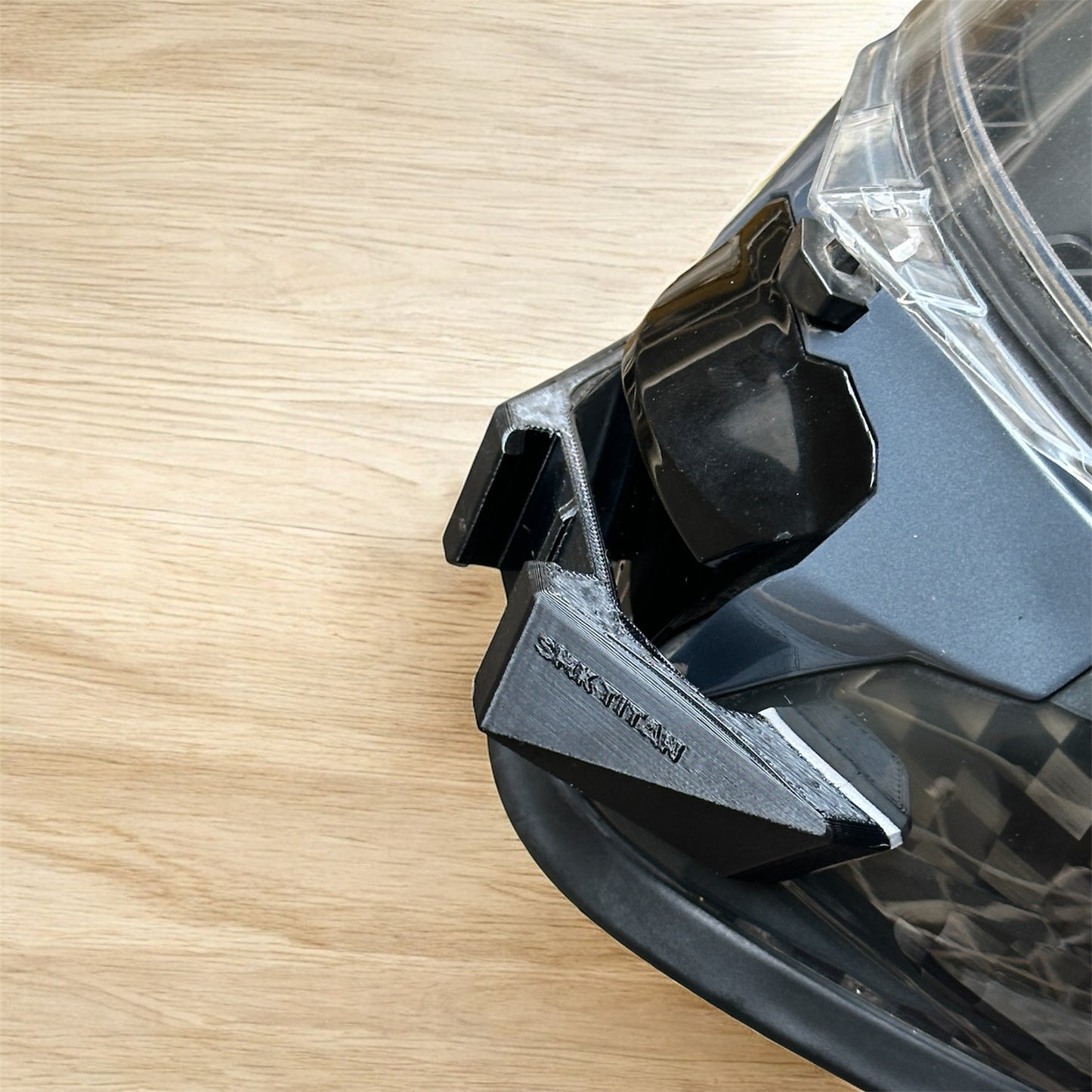 SMK Titan - Chin Mount - MotoVibeIndia