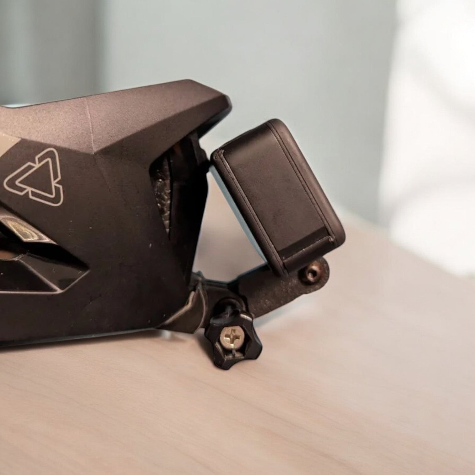 Leatt Enduro 2.0 - CHIN MOUNT - MotoVibeIndia